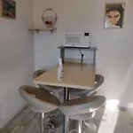 Maison De Vigne Renovee Tatil Evi