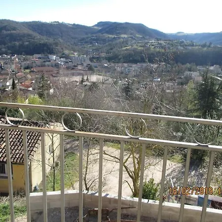 Maison De Vigne Renovee