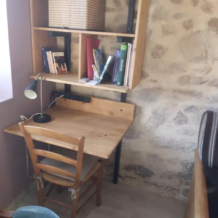 Maison De Vigne Renovee סן-אפריק