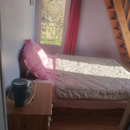 בית נופש Maison De Vigne Renovee