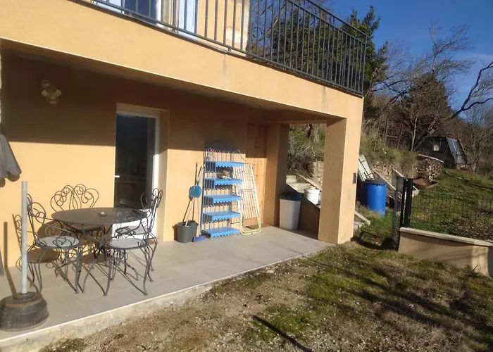 Maison De Vigne Renovee * Saint-Affrique